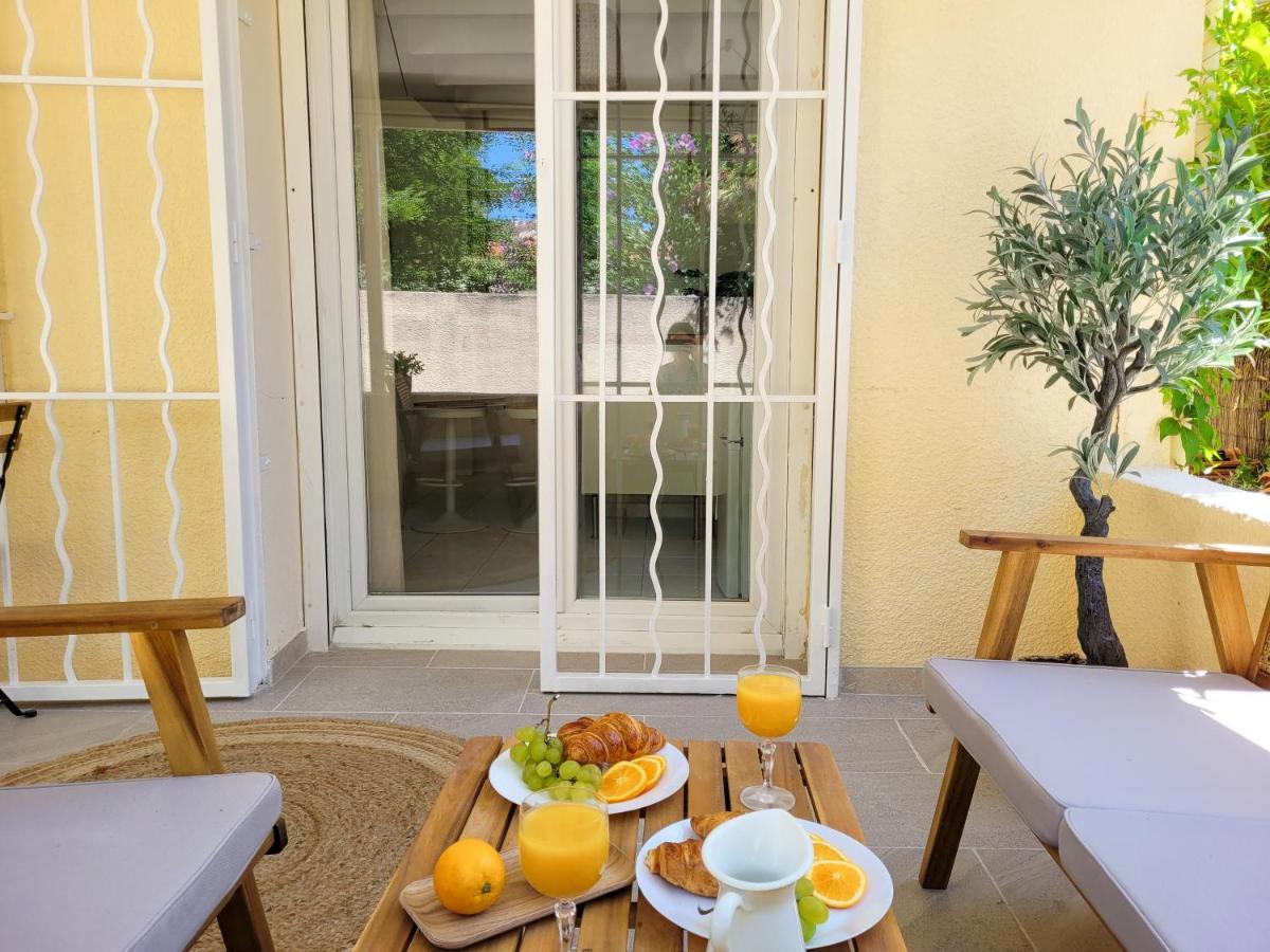 Studio Double Climatise Avec Terrasse - Proche Tram & Centre Appartement Montpellier Buitenkant foto